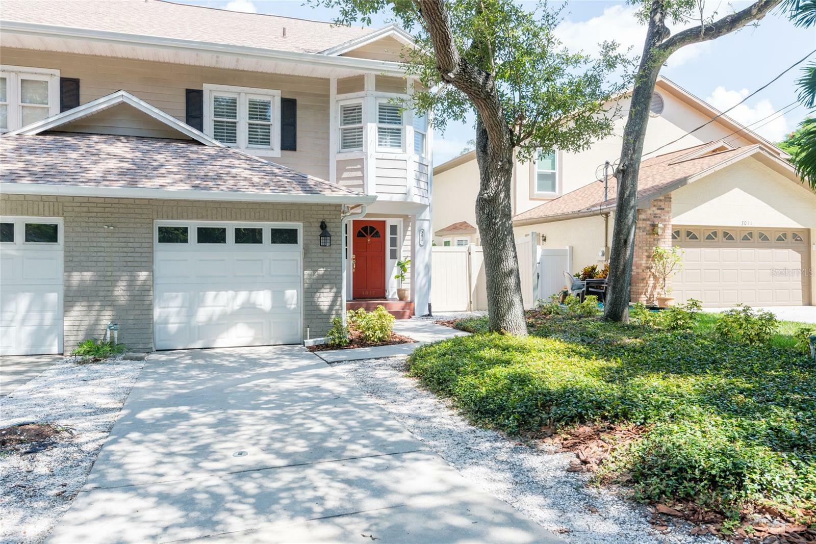 Property Photo:  3017 W Bay Villa Avenue F  FL 33611 