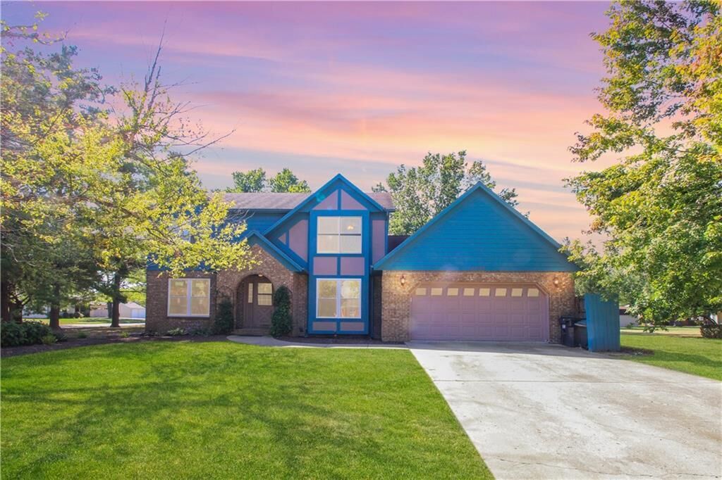 Property Photo:  2733 Kimwood Drive   61920 