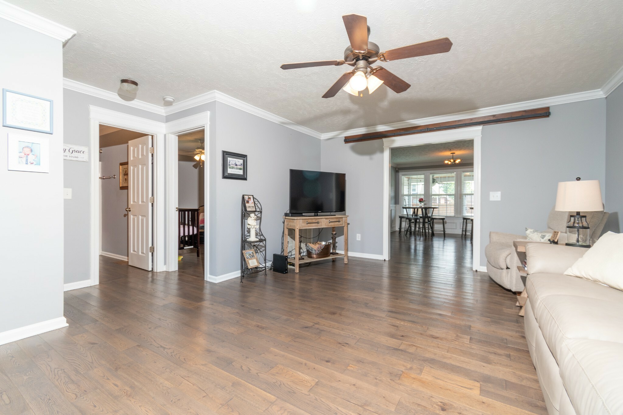 Property Photo: 4911 Court Dr TN 37128