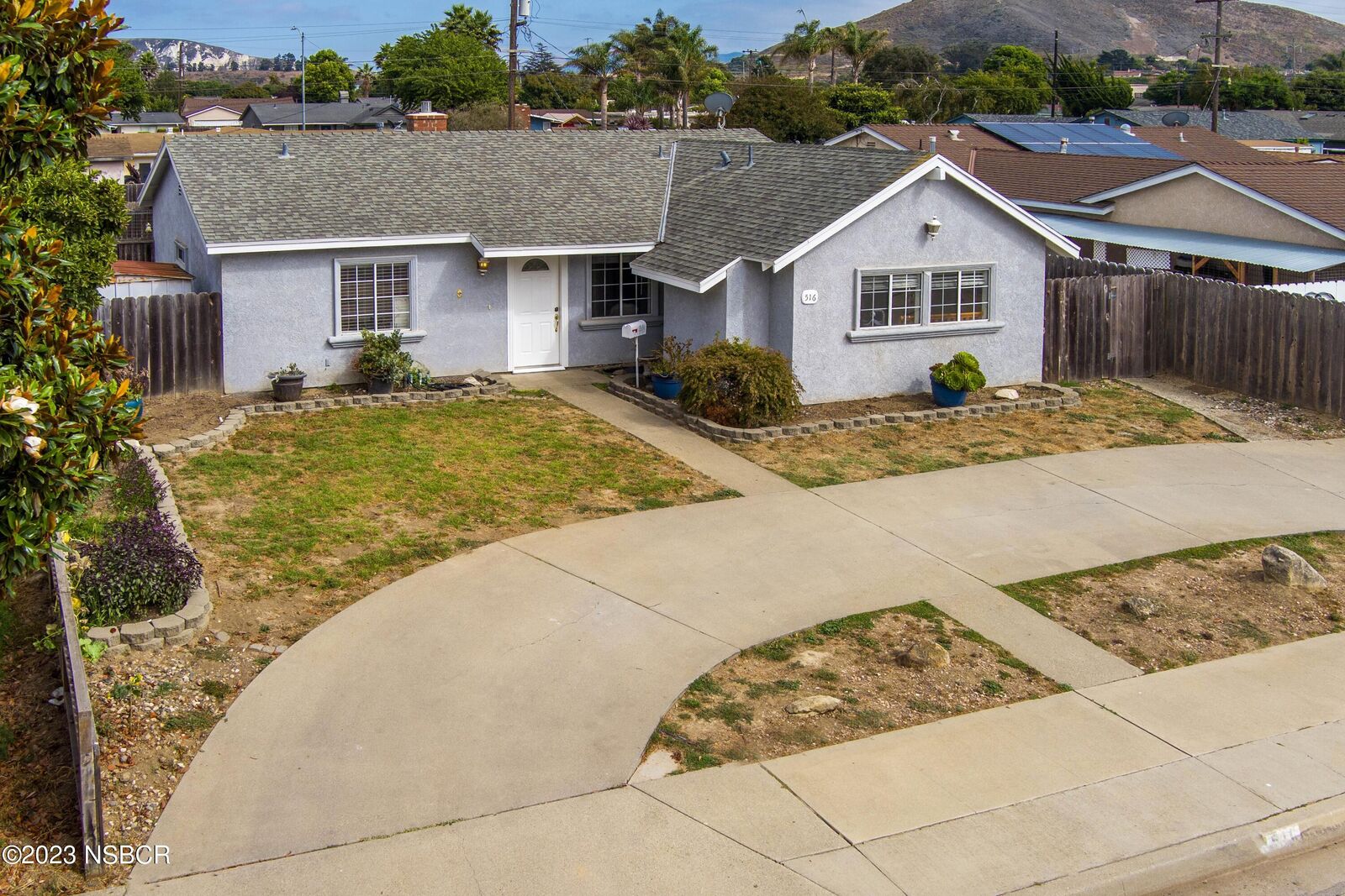 Property Photo:  516 N Poppy Street  CA 93436 