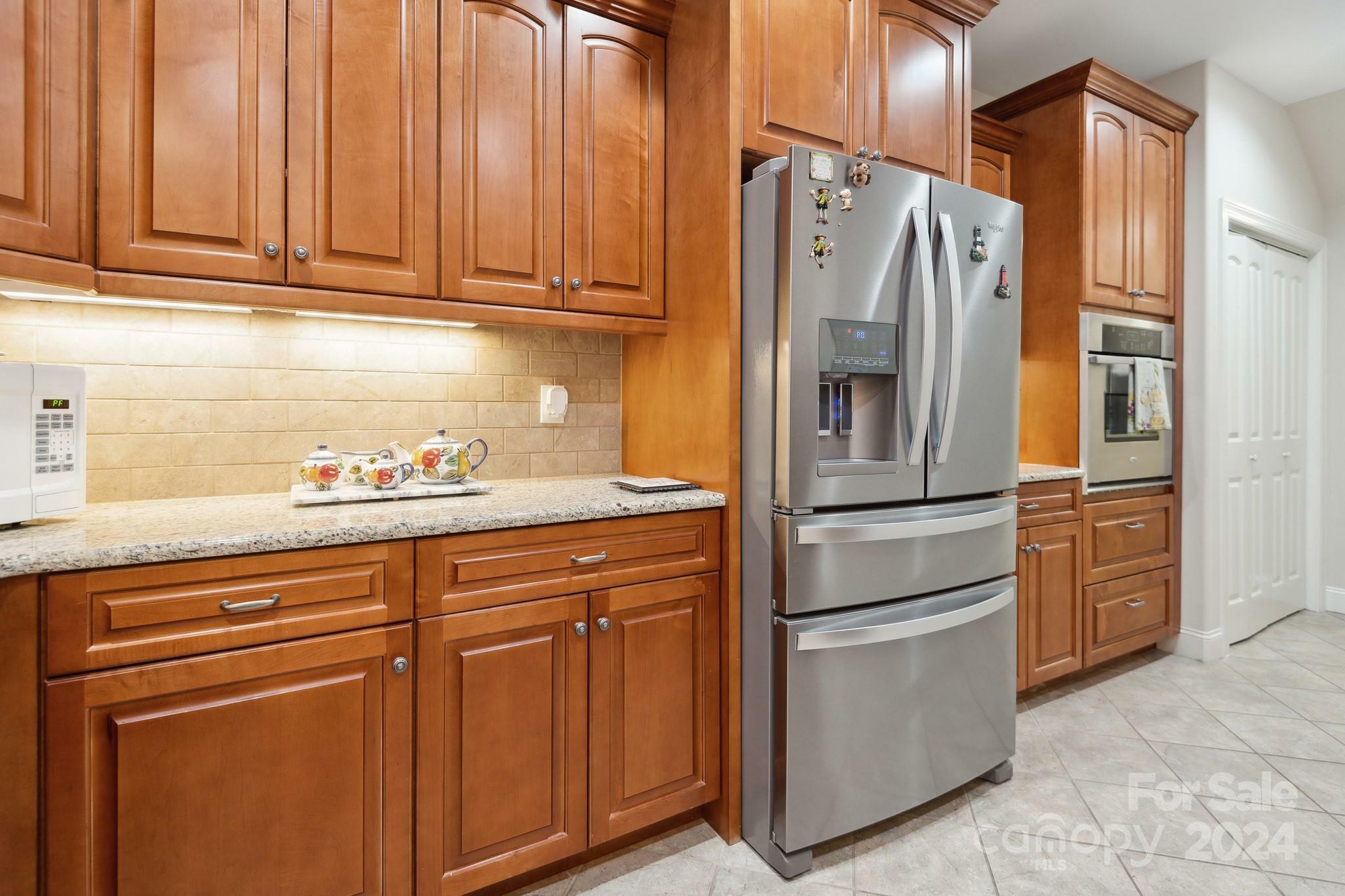 Property Photo: 8624 Sonata Court NC 28037