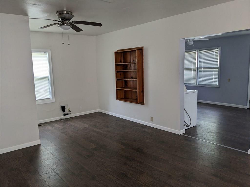 Property Photo: 617 S Coleman Street MO 64673