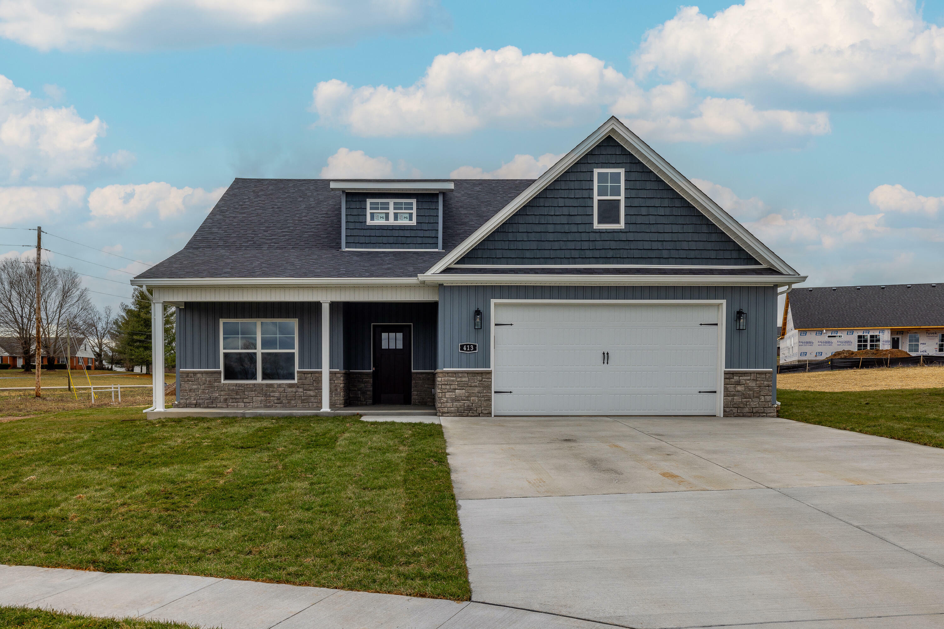 Property Photo: 413 San Antonio Drive KY 40356