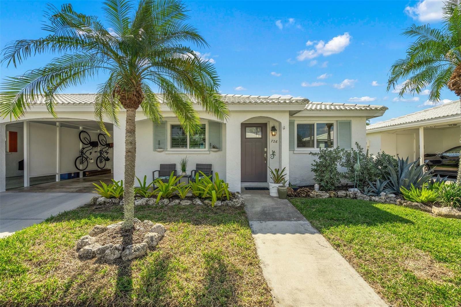 Property Photo:  726 Spanish Drive N  FL 34228 