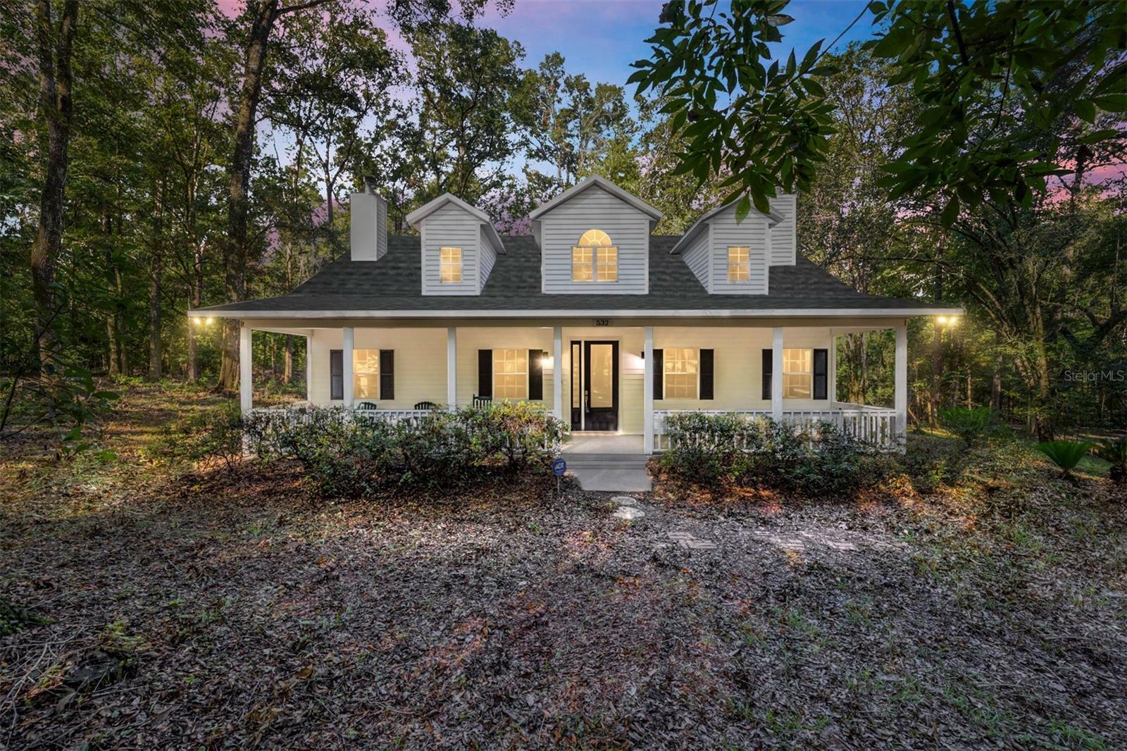 Property Photo: 532 SW Woodland Avenue FL 32038