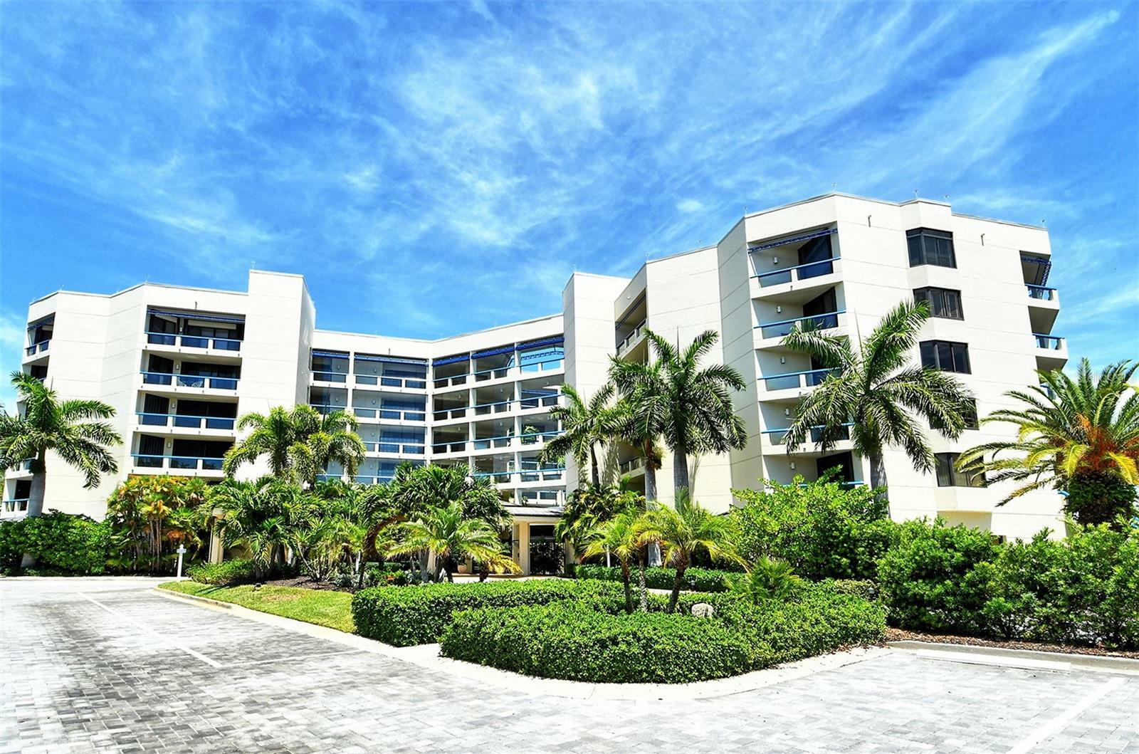 Property Photo:  2120 Harbourside Drive 627  FL 34228 