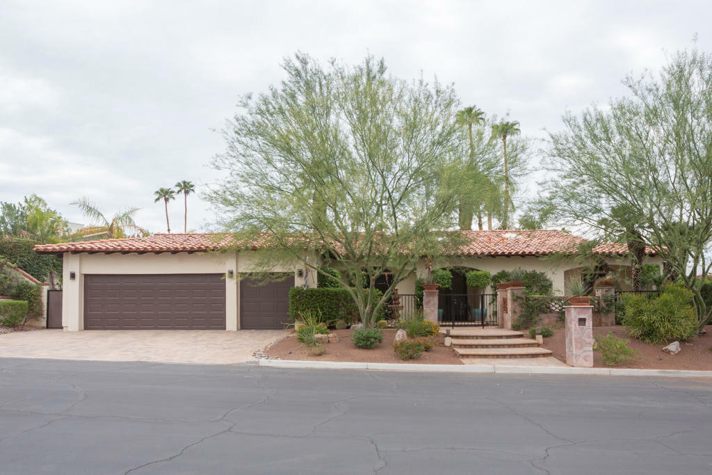 Property Photo: 73758 Agave Lane CA 92260