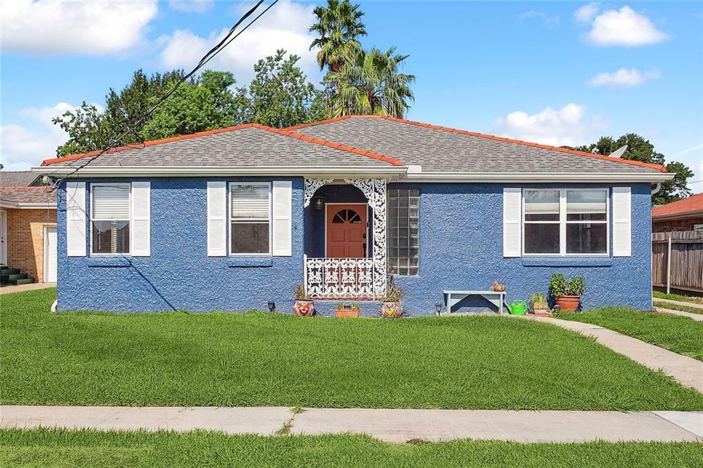 Property Photo:  232 Barry Avenue  LA 70121 