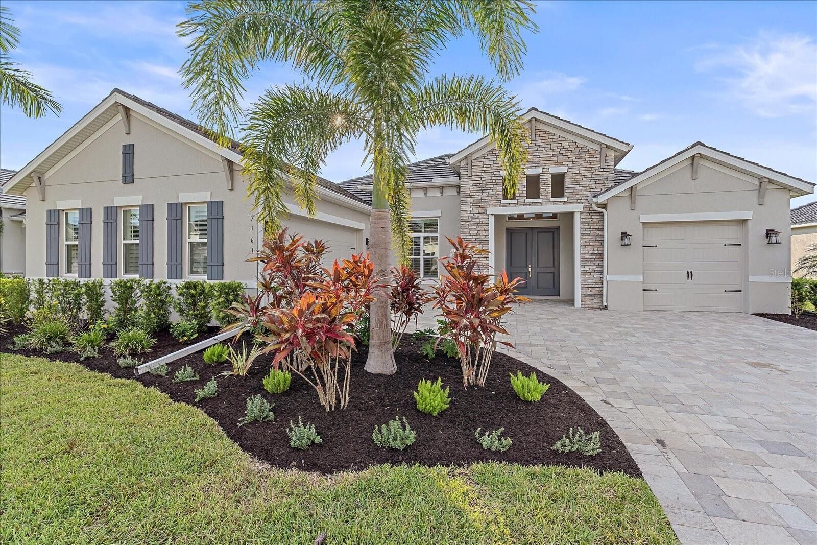 Property Photo:  7161 Ryedale Court  FL 34241 
