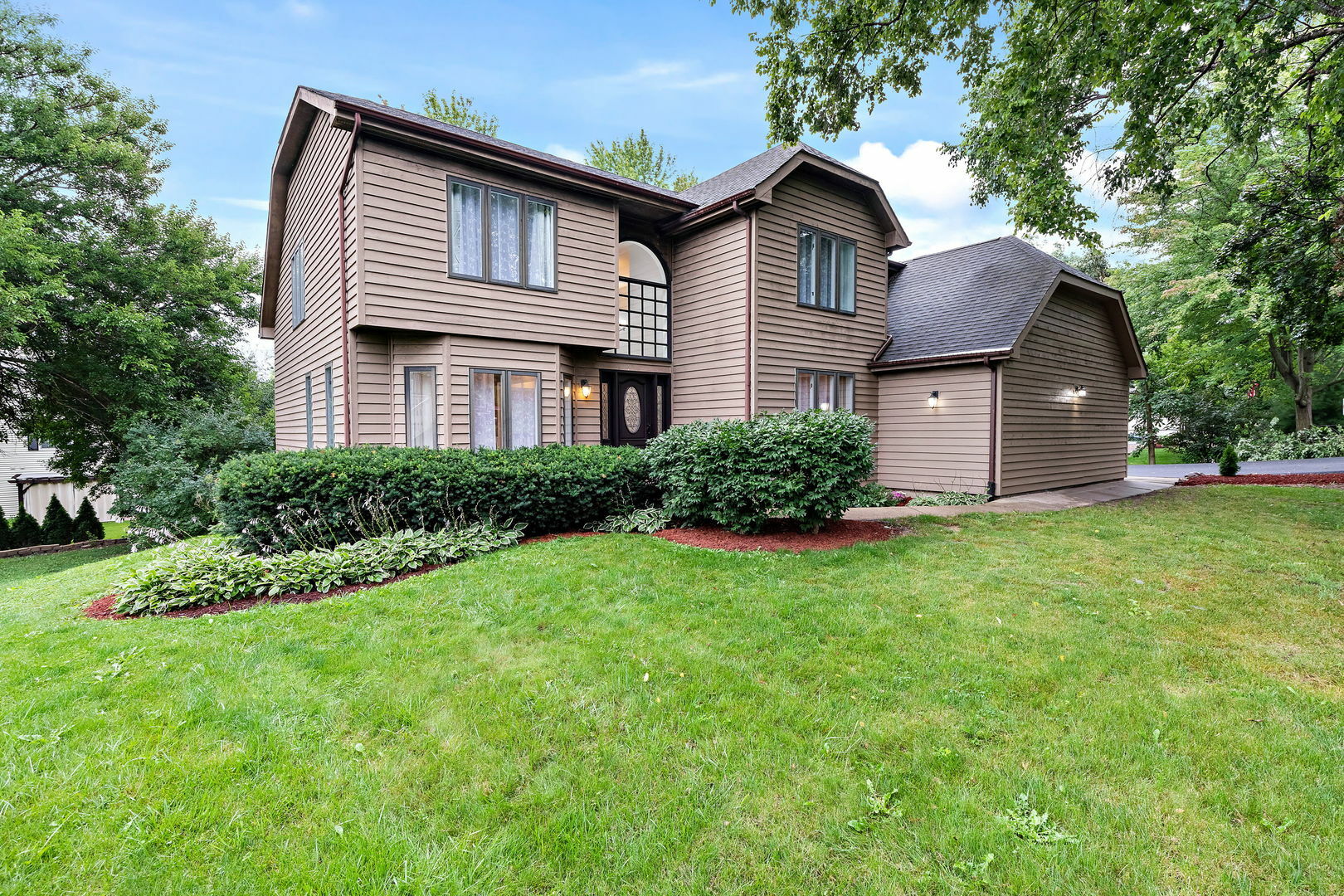 Property Photo: 1219 Gulf Keys Road IL 60120