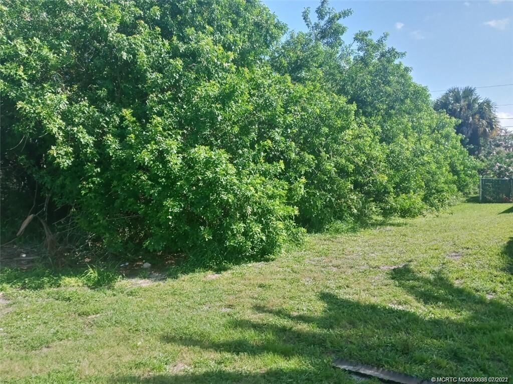 Property Photo:  149 SW Covington Road  FL 34953 