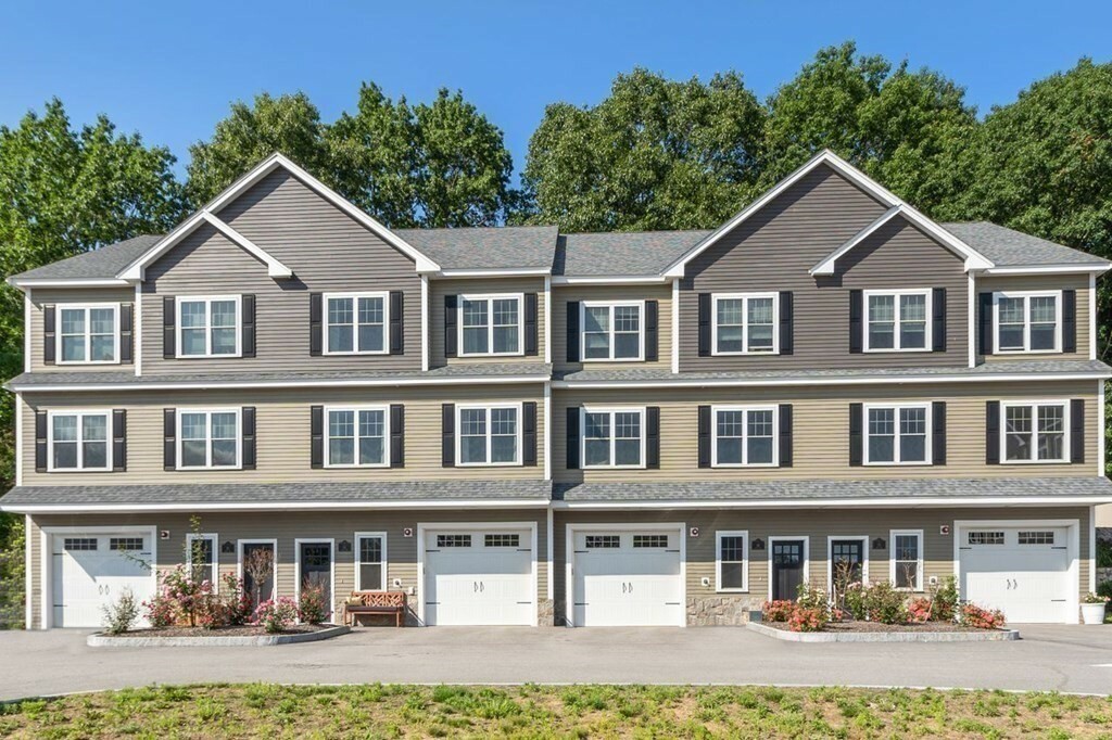 Property Photo: 161 Route 1 D MA 01950