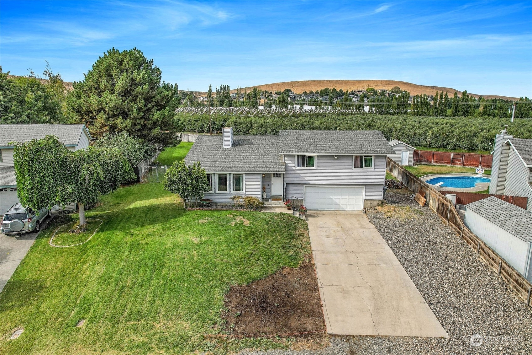 Property Photo:  5006 S Fruitland Street  WA 99337 