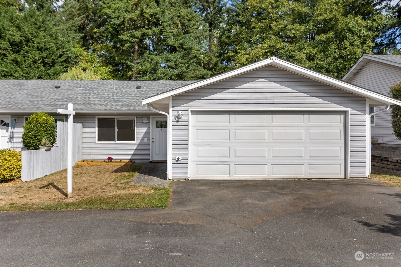 Property Photo:  5603 143rd St SW 1B  WA 98026 