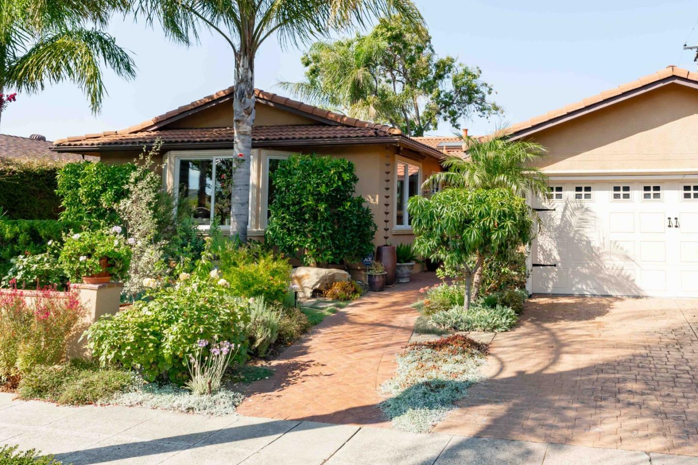 Property Photo: 1235 Paula Drive CA 95008