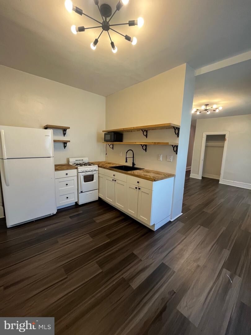 Property Photo:  327 N 6th Street  PA 19601 