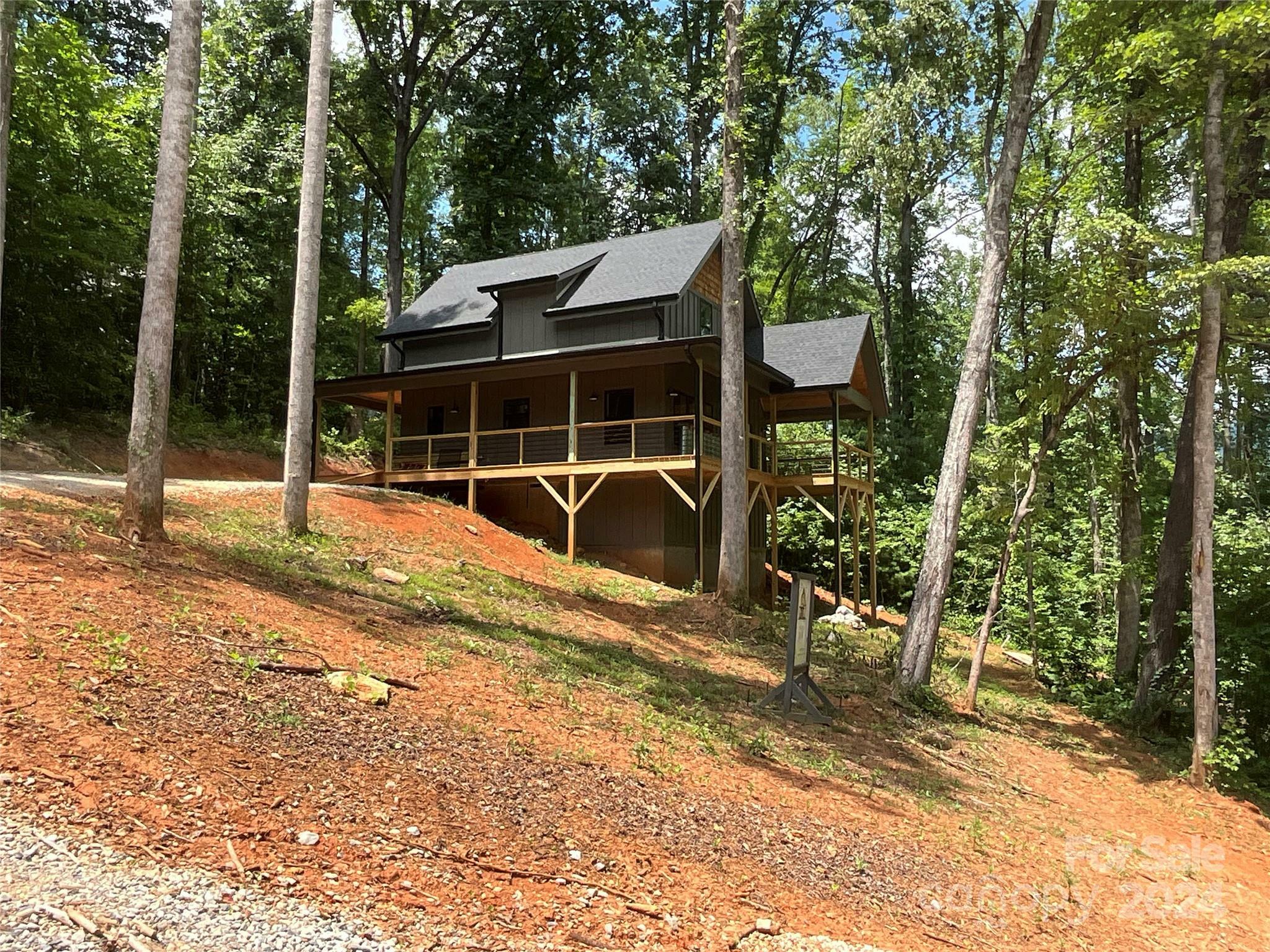 Property Photo:  457 Blue Ridge Drive N  NC 28752 