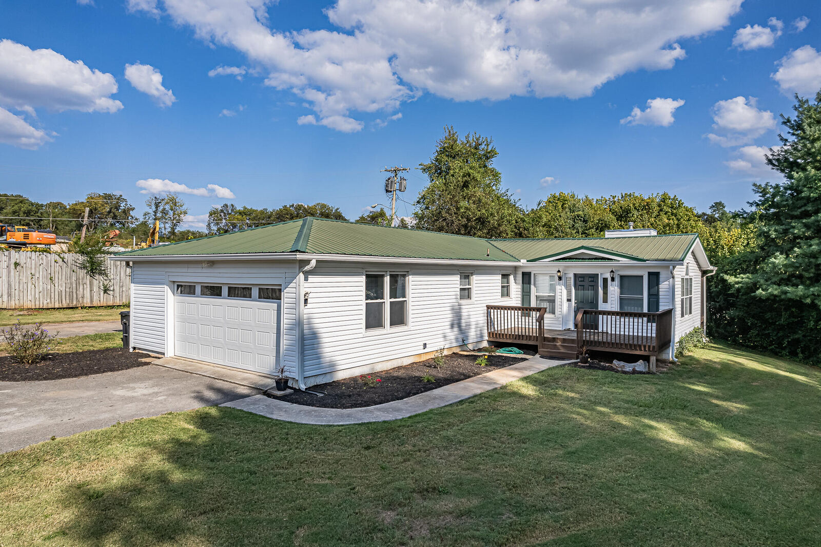 Property Photo:  4245 W Lee Highway  TN 37774 