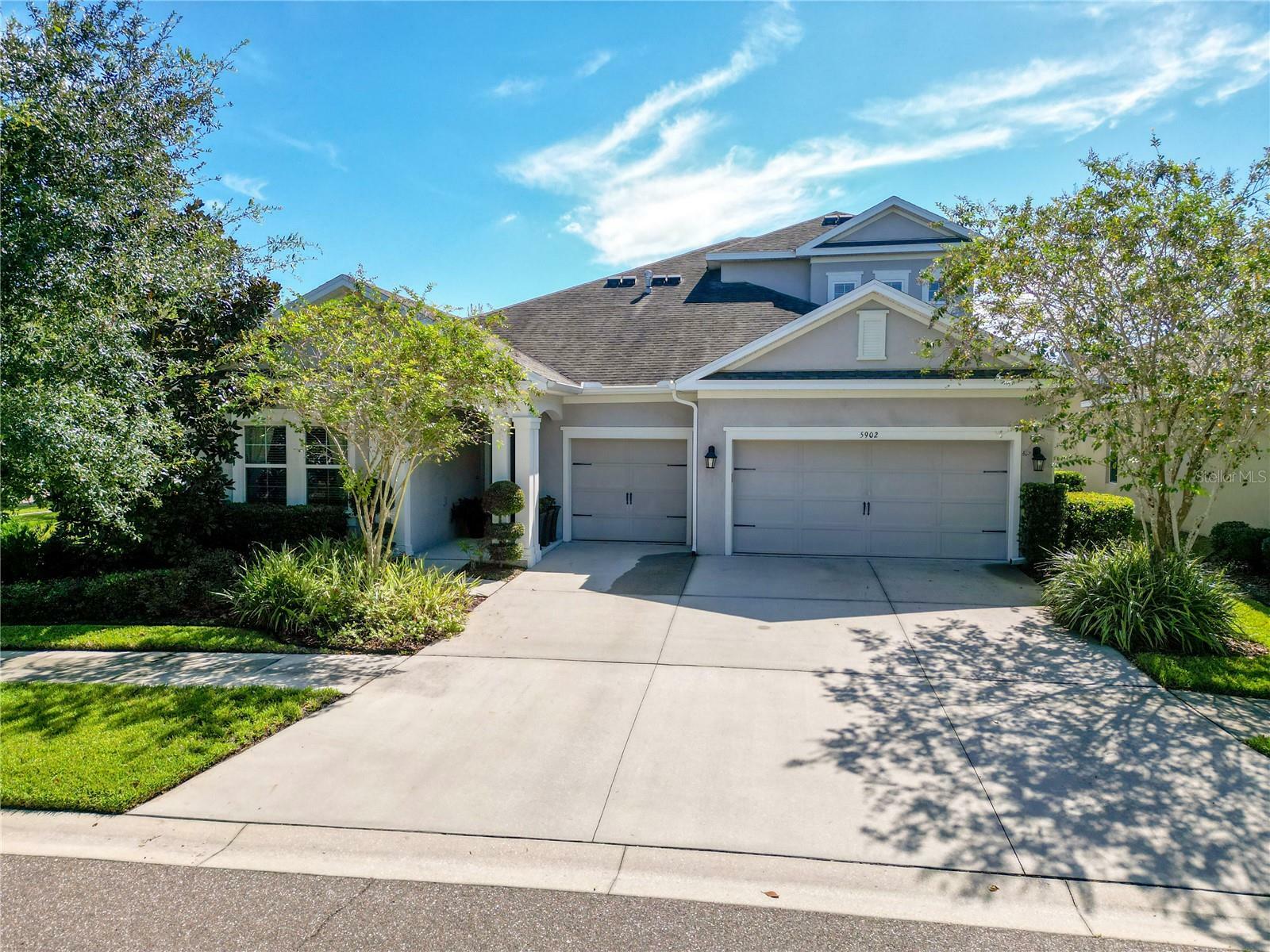 Property Photo:  5902 Jade Creek Lane  FL 33547 