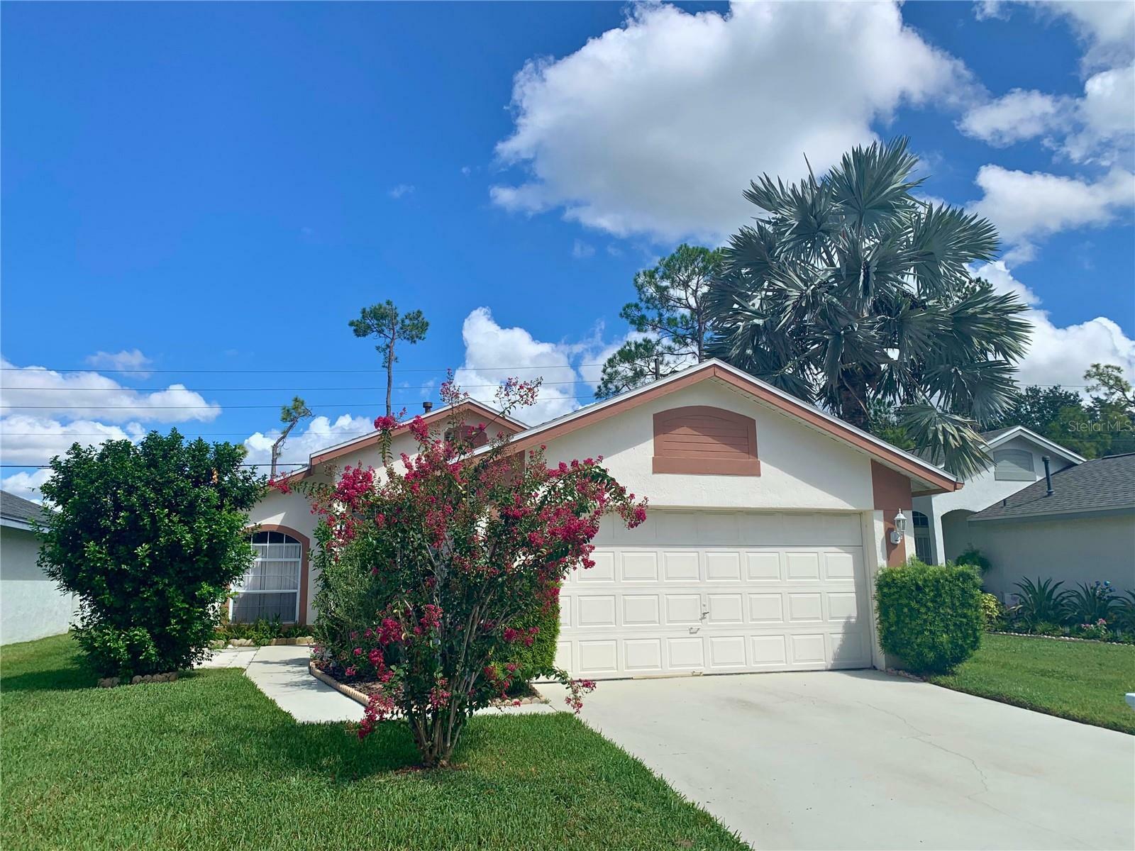 Property Photo:  5627 Norman H Cutson Drive  FL 32821 