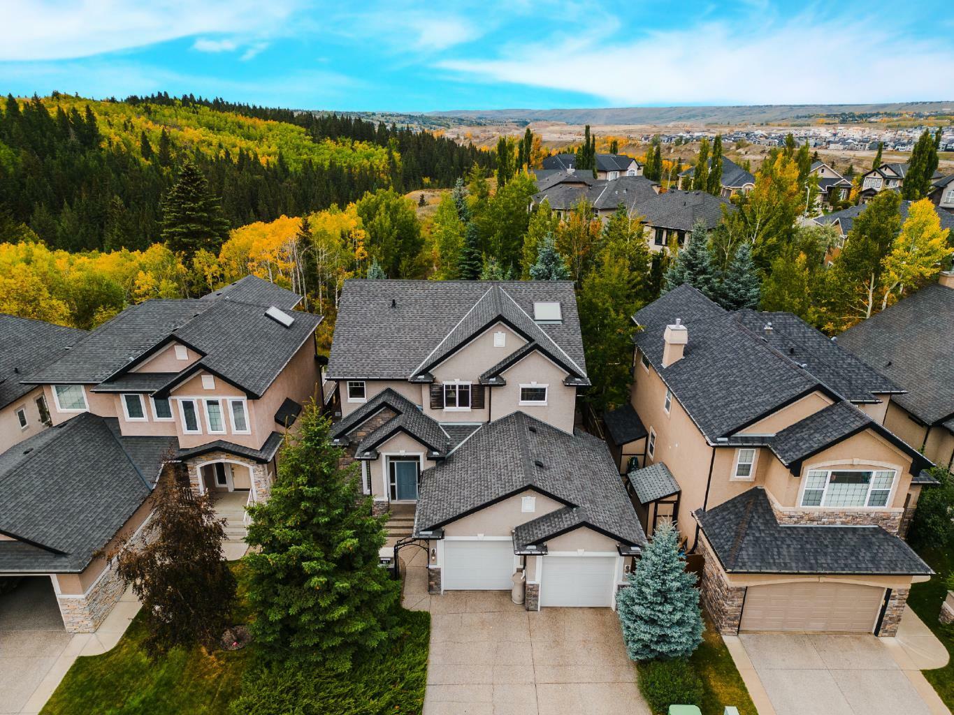 Property Photo: 107 Valley Crest Rise NW AB T3B 5Y9