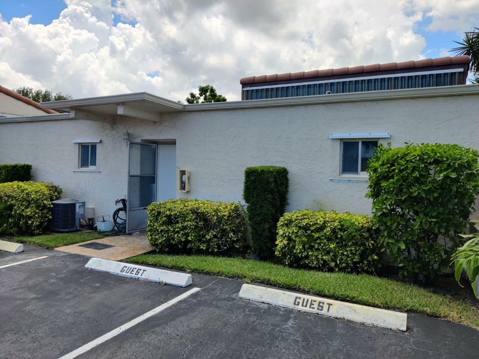 Property Photo:  2651 Boundbrook Boulevard 103  FL 33406 