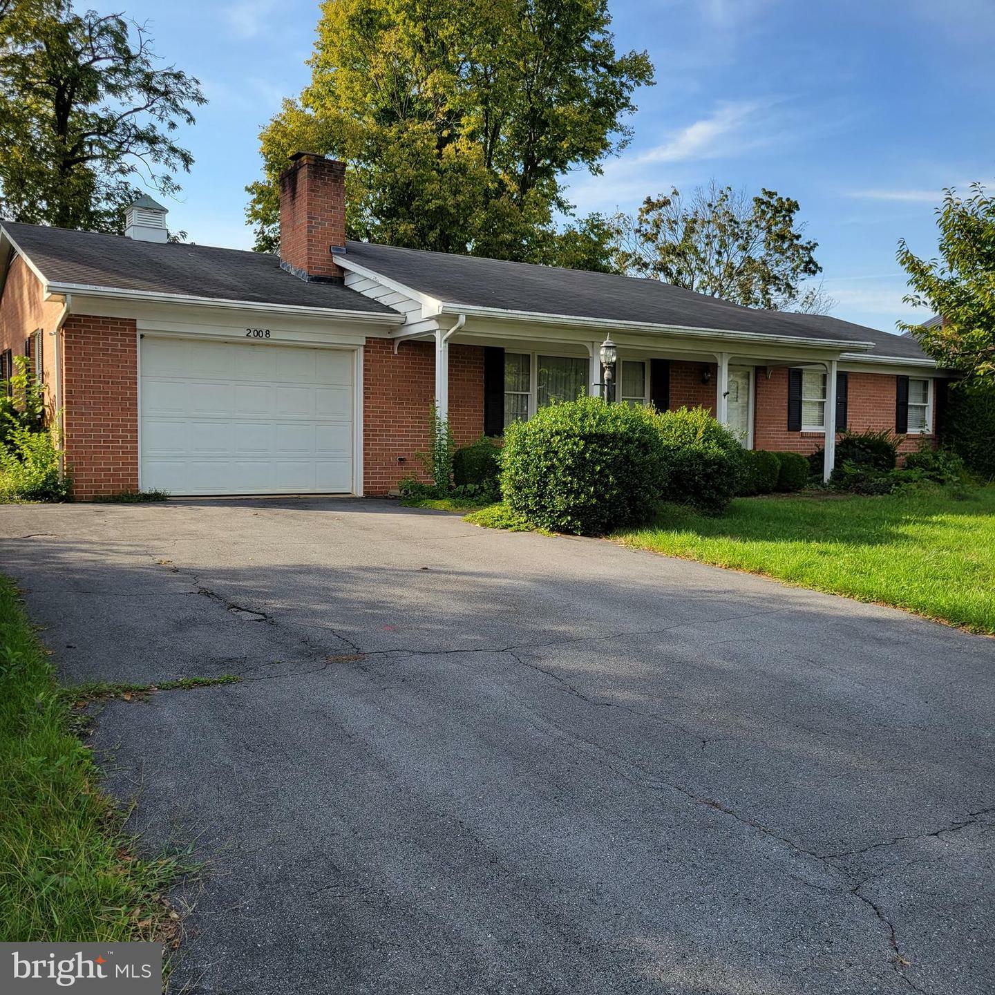 Property Photo: 2008 Maplewood Drive MD 21740