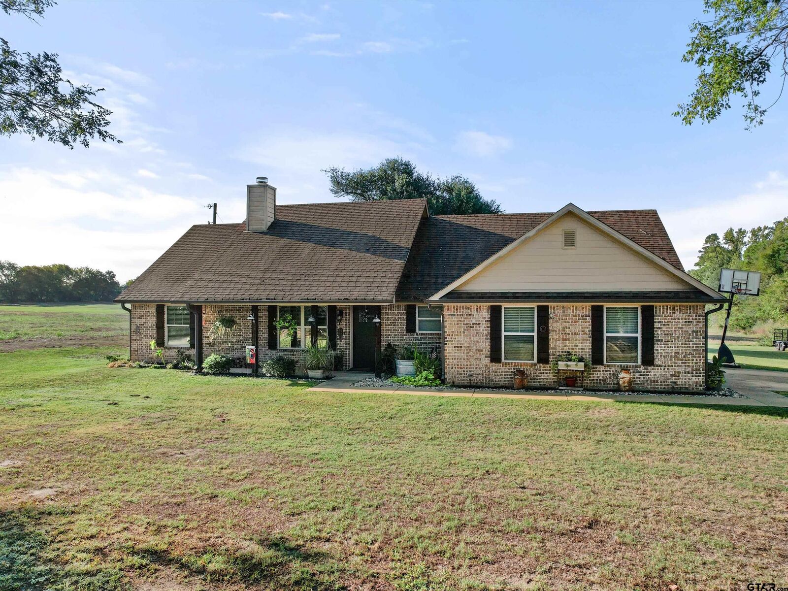 Property Photo:  269 Chestnut  TX 75755 