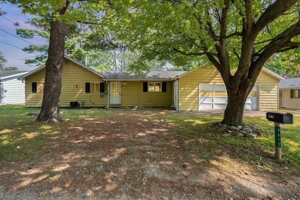 Property Photo:  4615 S Lakeview  MI 48612 