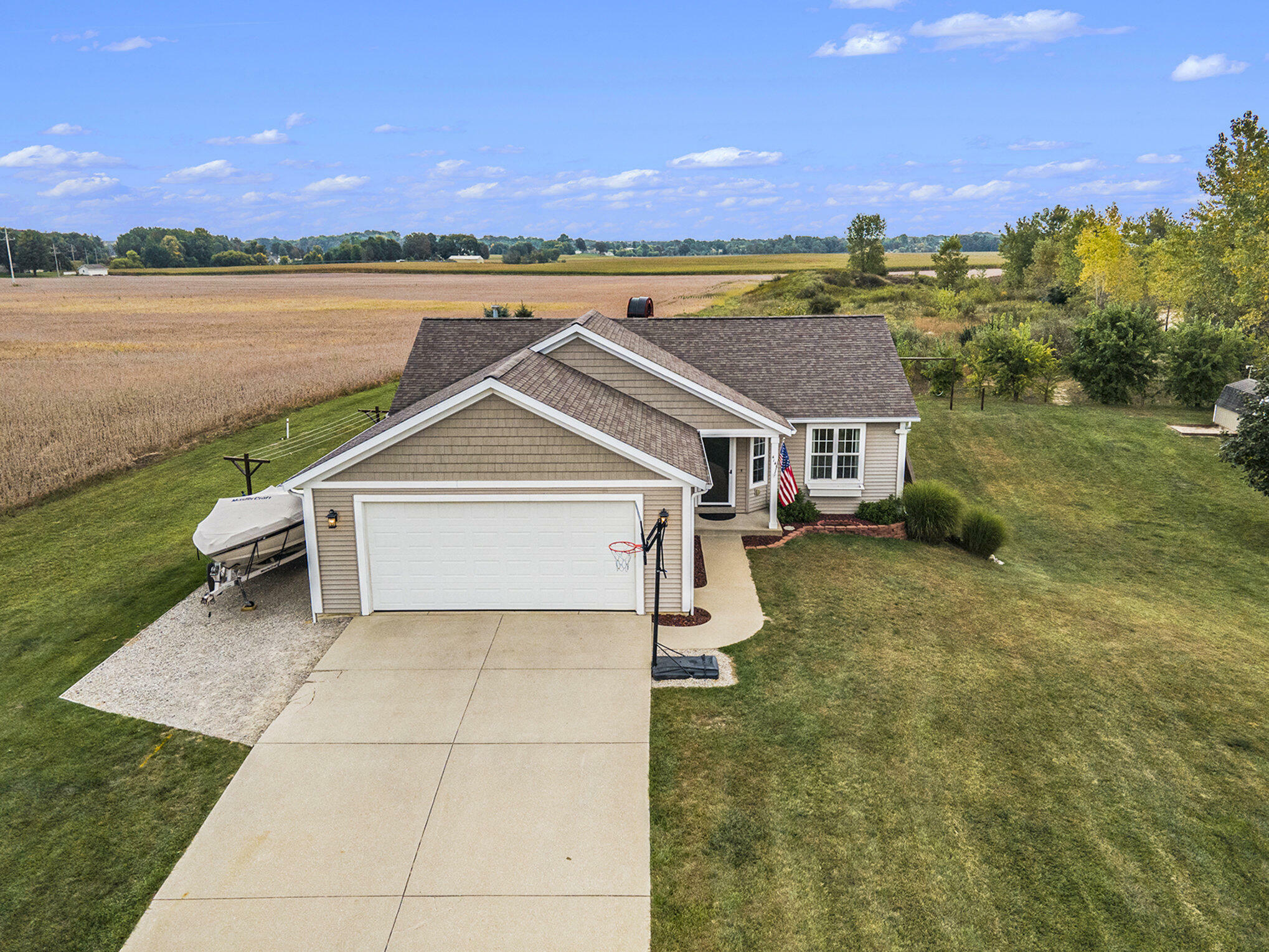 4145 Spring Meadow Drive  Hamilton MI 49419 photo