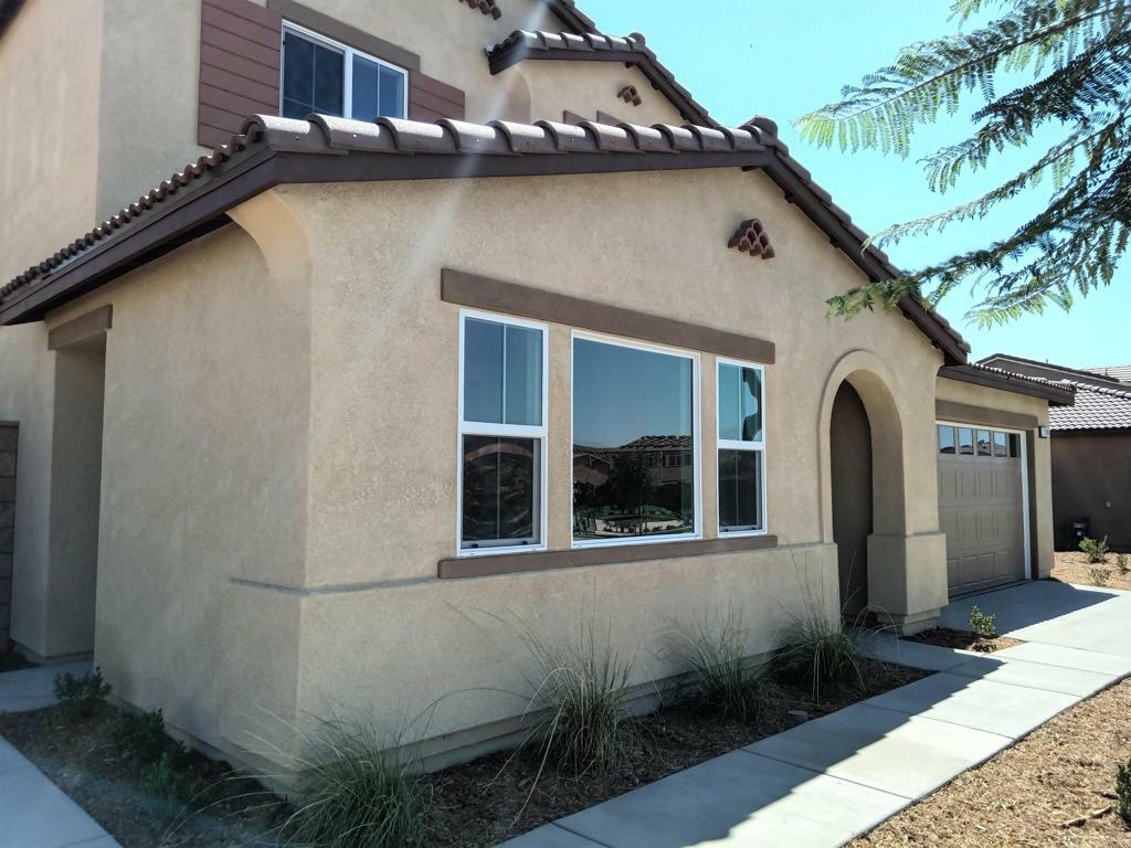 Property Photo:  1390 Monument Street  CA 92543 