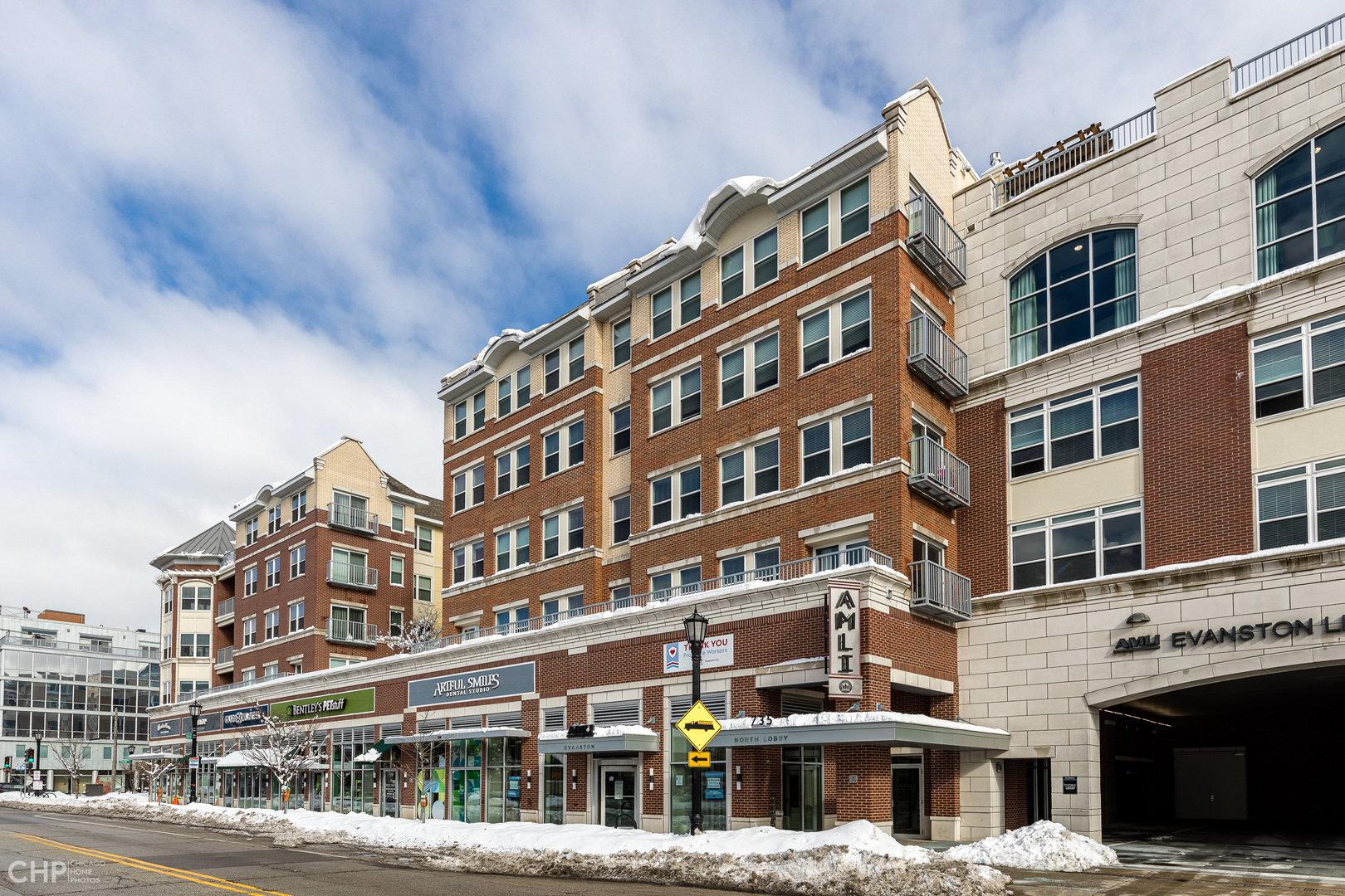 Property Photo:  737 Chicago Avenue 524L  IL 60202 