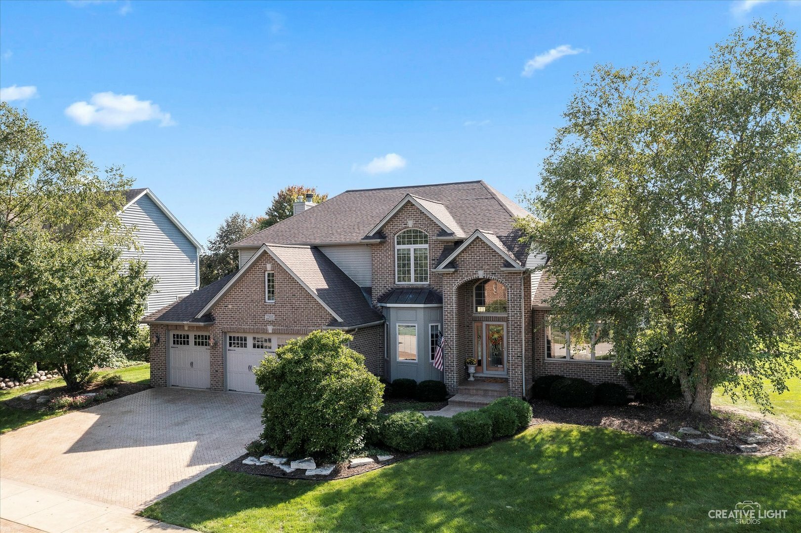 Property Photo:  22935 Wigeon Court  IL 60585 