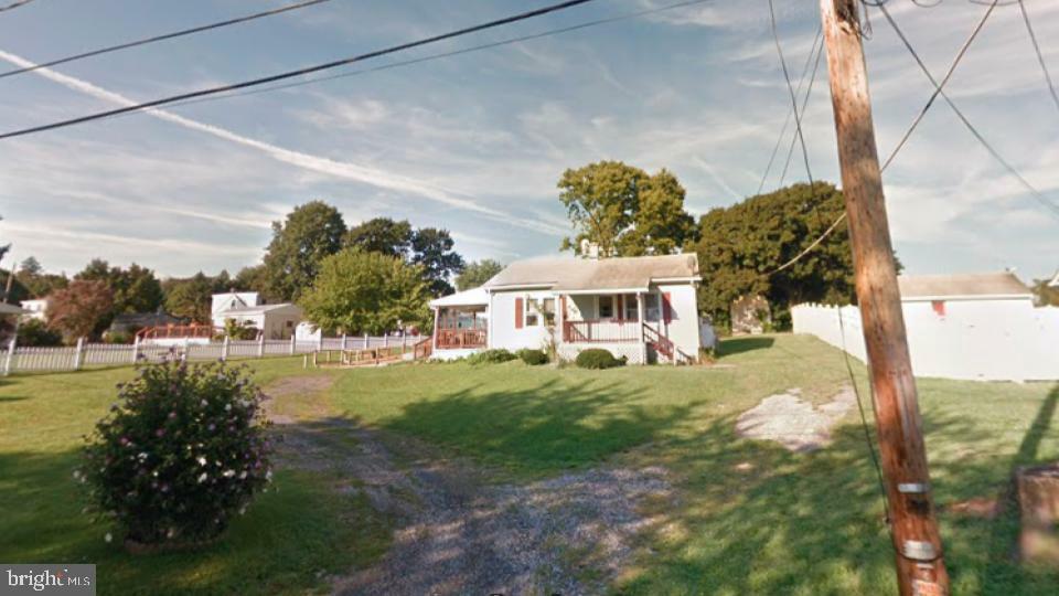 Property Photo: 13 S Humer Street PA 17025