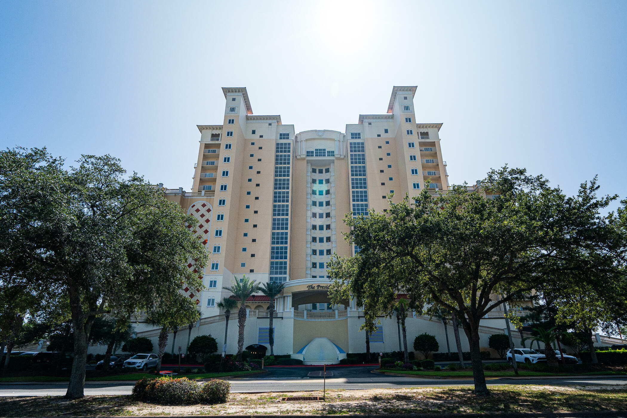 Property Photo:  124 SW Miracle Strip Parkway Unit 405  FL 32548 