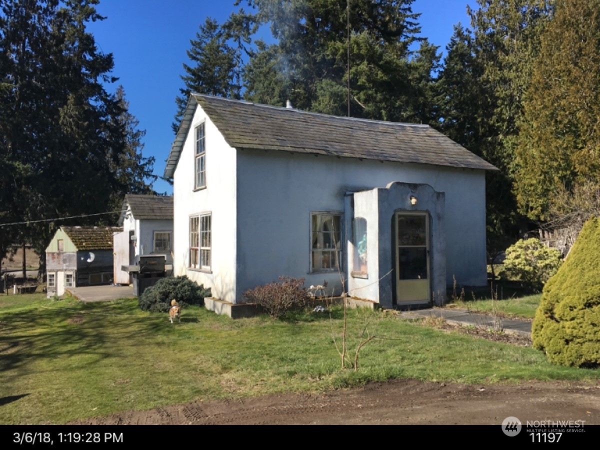 Property Photo: 7413 State Route 20 WA 98368