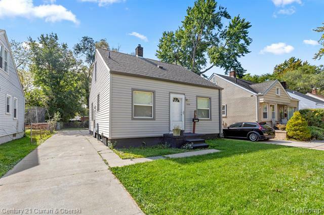 Property Photo:  19208 Woodside Street  MI 48225 