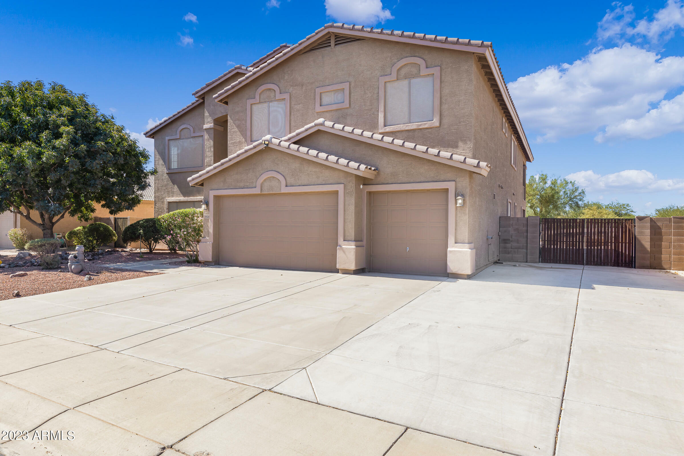 Property Photo:  22154 N Balboa Drive  AZ 85138 