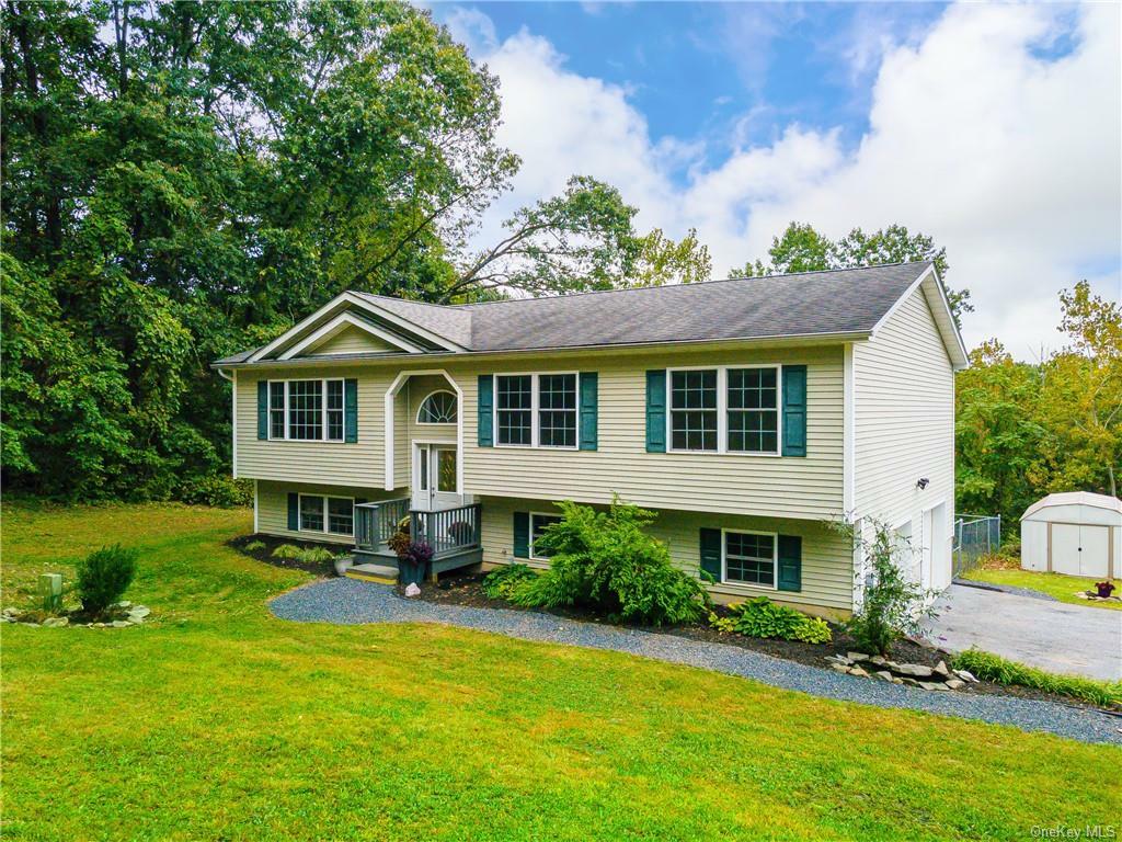 Property Photo:  12 Blue Point Road  NY 12528 