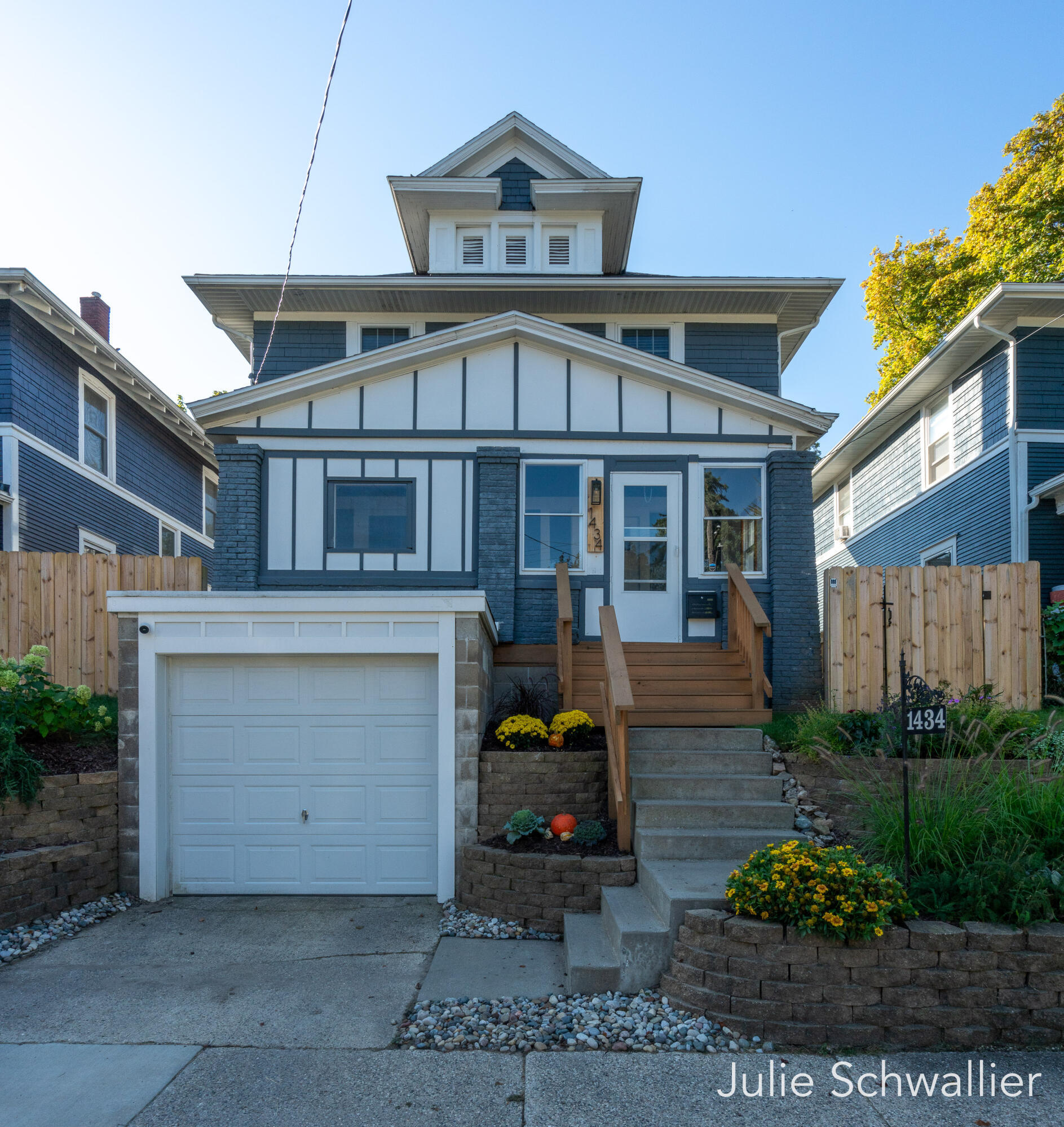 Property Photo: 1434 Sherman Street SE MI 49506