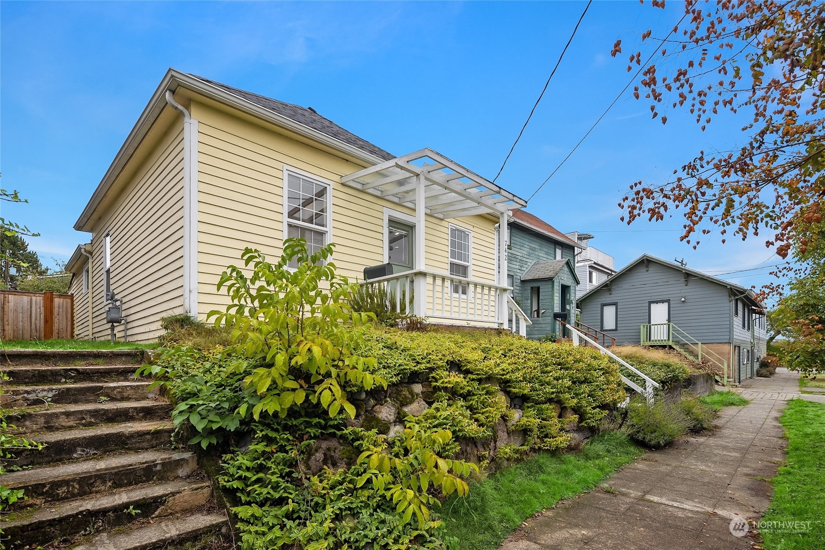 Property Photo:  742 N 71st Street  WA 98103 