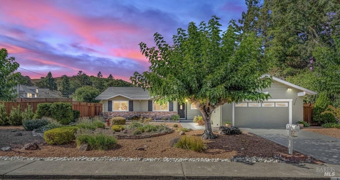 Property Photo:  1 Fabian Court  CA 94947 