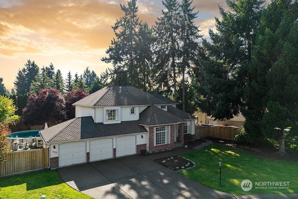 Property Photo:  9410 167th Street Ct E  WA 98375 