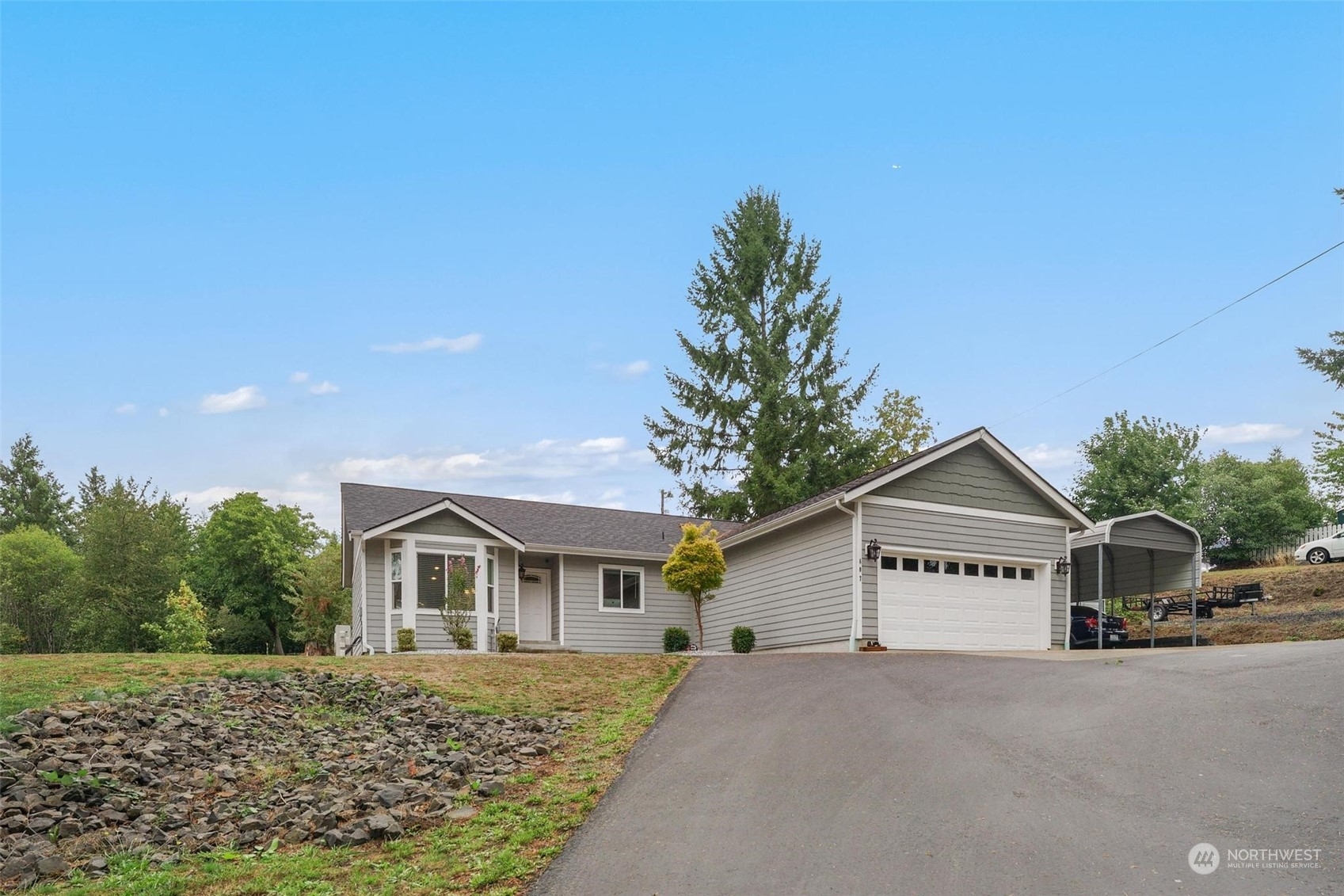 Property Photo:  607 Ham Hill Rd  WA 98531 