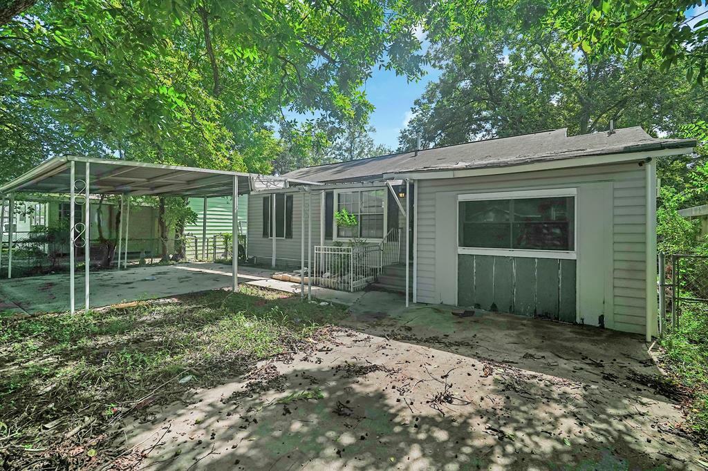 2826 Hopper Road  Houston TX 77093 photo