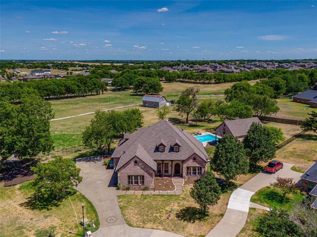 Property Photo:  8660 Glen Eagles Drive  TX 75154 