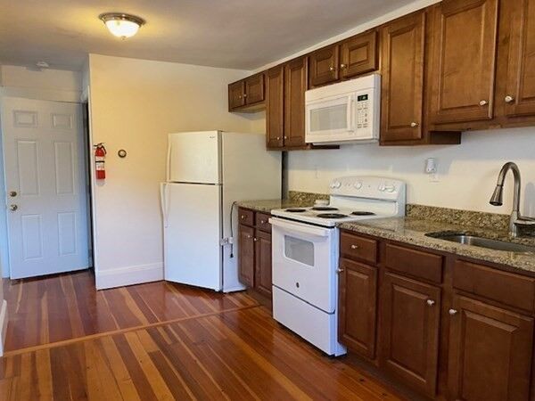 Property Photo:  45 Webster 2nd Floor  MA 01801 
