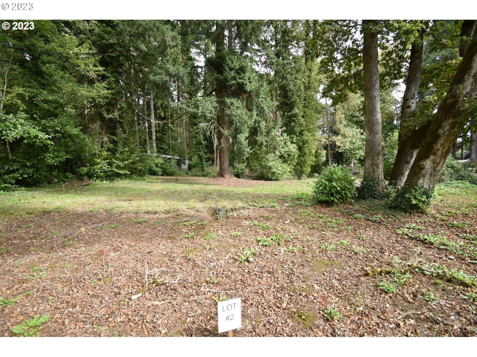 Property Photo:  2 NE 3rd Ave  OR 97124 