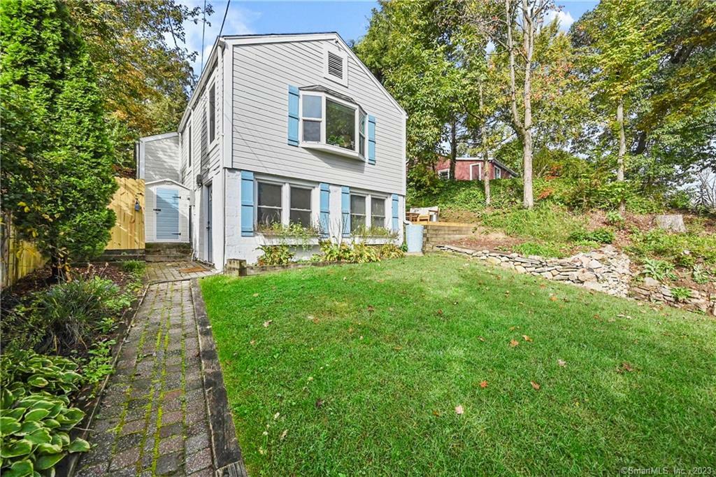 Property Photo:  25 Underhill Road  CT 06482 