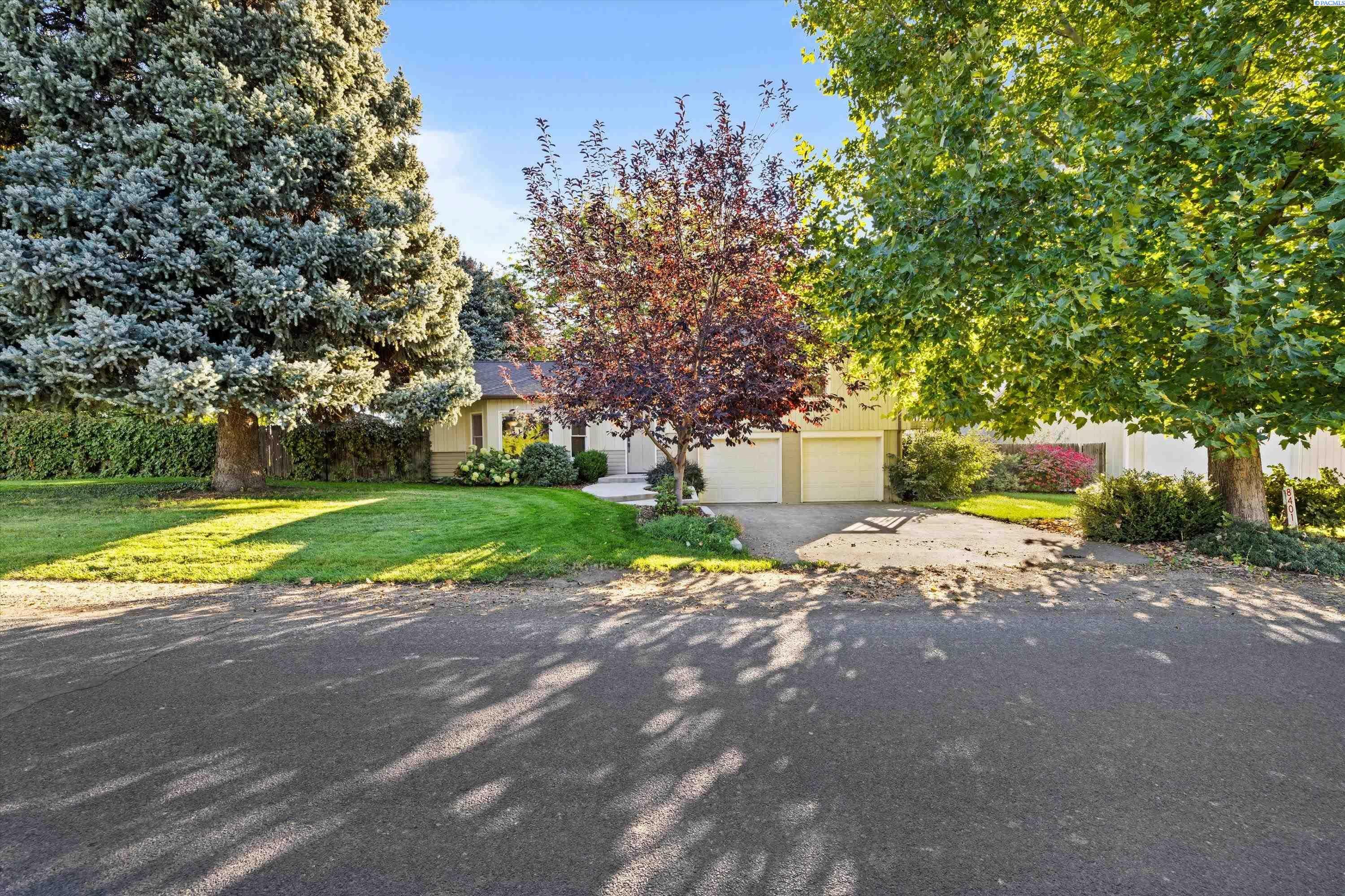 Property Photo:  8401 S Steele Rd.  WA 99350 